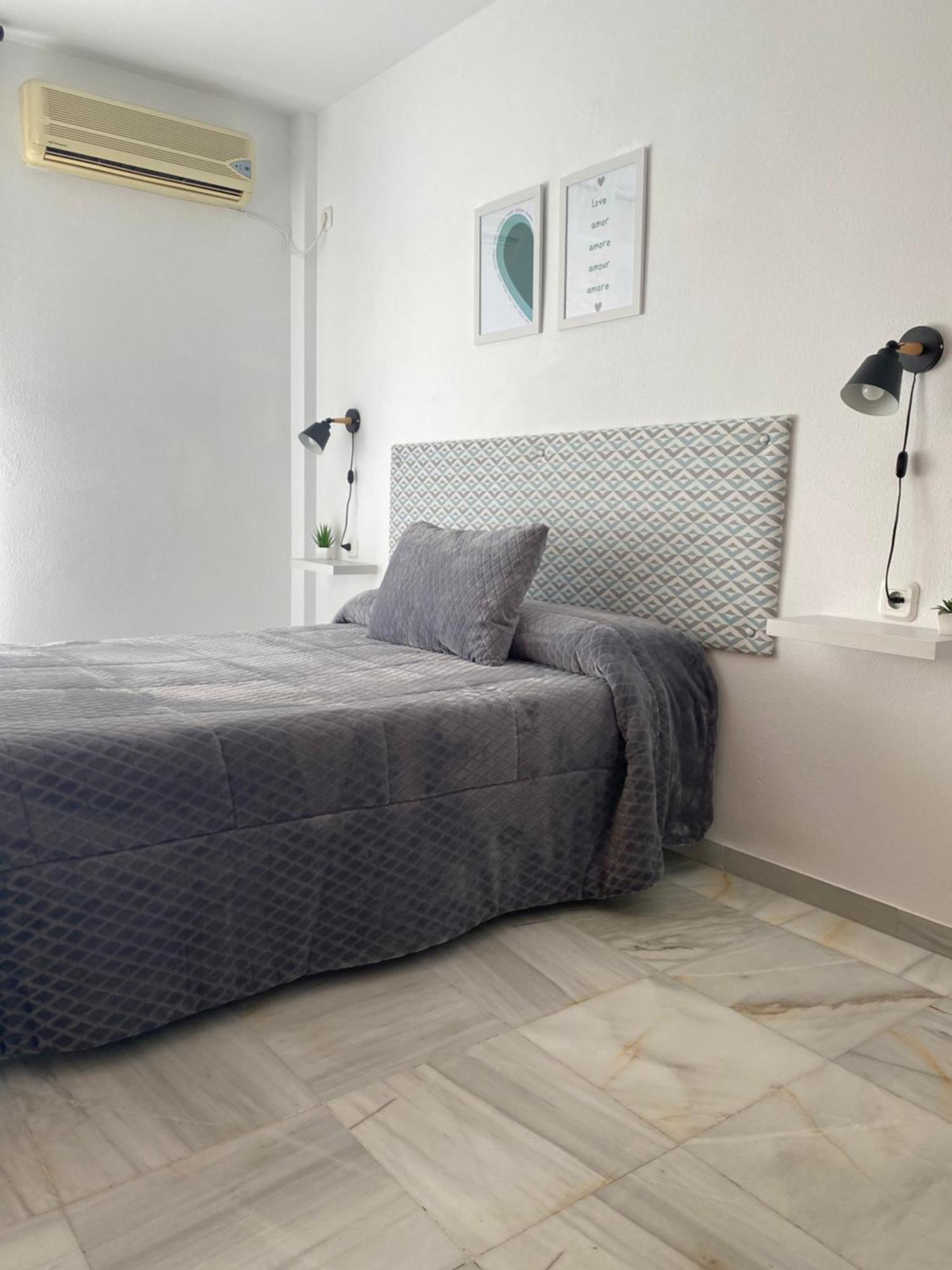 Apartamento Almenas Ecija Luaran gambar