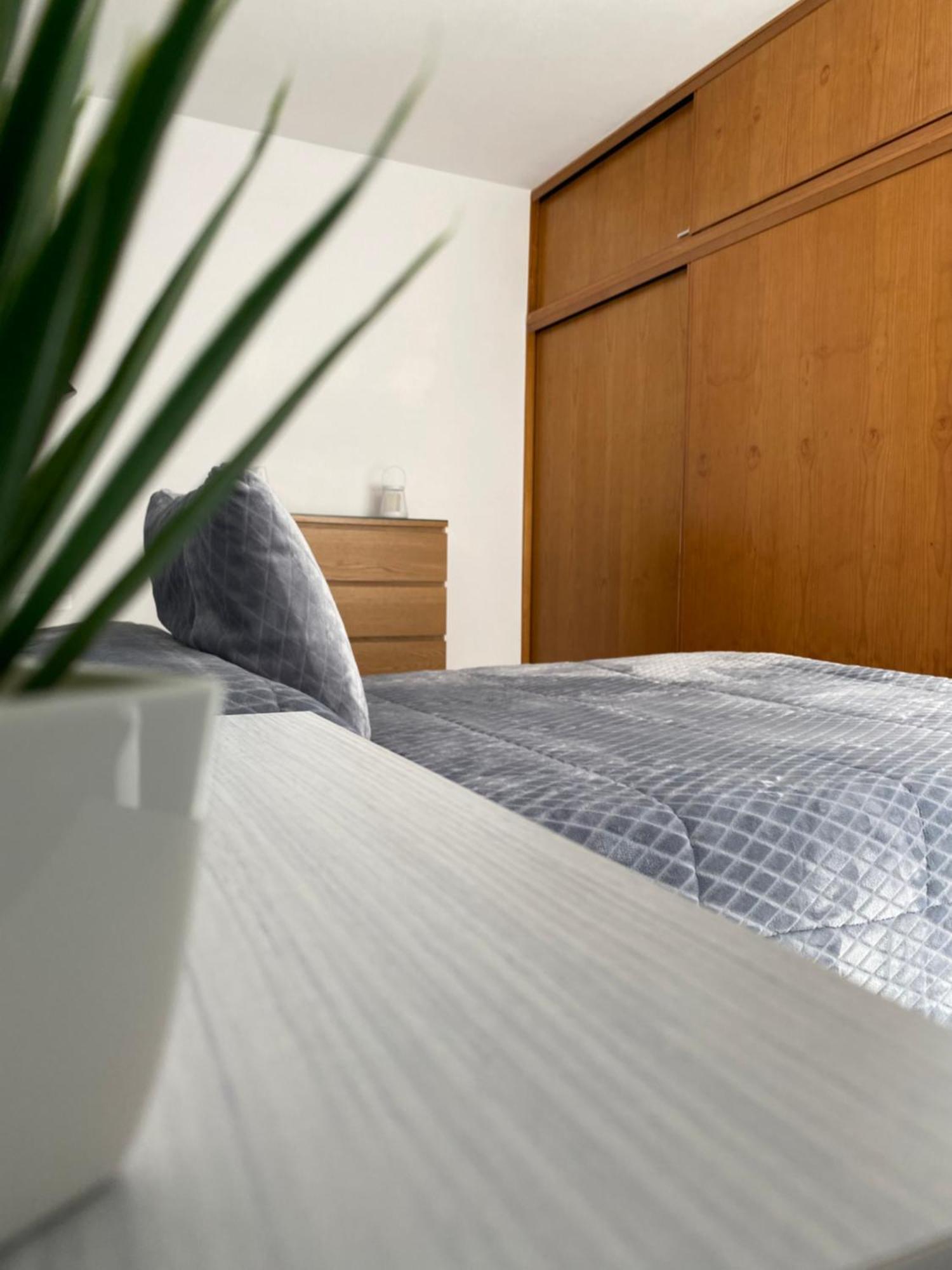 Apartamento Almenas Ecija Luaran gambar